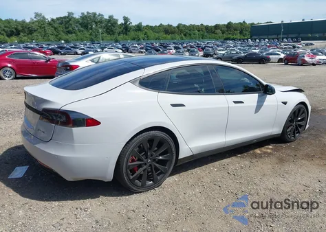 2018 Tesla Model S 100D/75D/P100D из США, поврежденный, VIN 5YJSA1E40JF243060